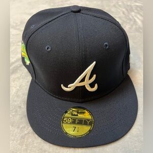 Atlanta Braves New Era Black Baseball Cap with White Logo size 7 1/4